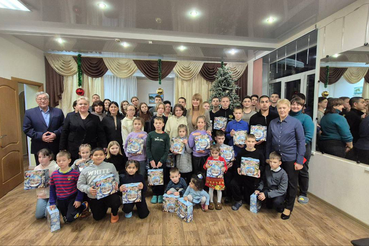 Депутаты Госдумы Светлана Журова и Сергей Яхнюк посетили социальные учреждения Ленобласти