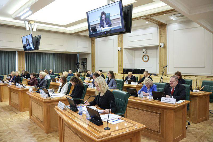 Опыт Ленинградской области в развитии партнерства государства, бизнеса и некоммерческих организаций в целях социальной защиты инвалидов представлен в Совете Федерации