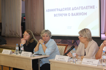 «Ленинградское долголетие»: встречи о важном в Приозерске