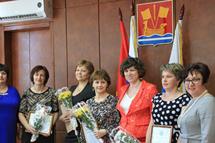 5 июня 2015 года в Кировском муниципальном районе состоялось праздничное мероприятие,  посвященное профессиональному празднику - Дню социального работника